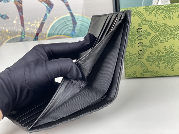 グッチ財布コピー全体デザイン